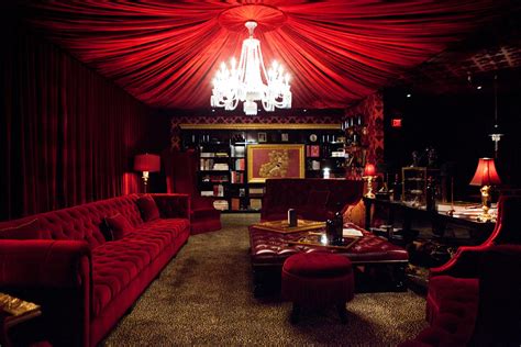 What Is The Red Room In Vegas?