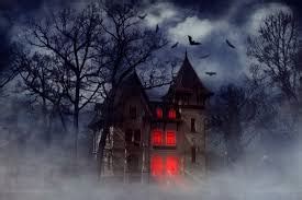 What Is The World’s Longest Walk Through Haunted House?