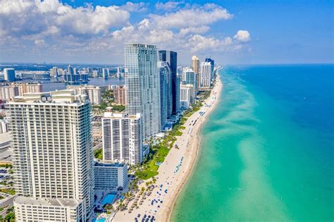 What month is best to travel Miami?