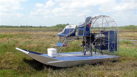 What Not To Do In A Airboat?