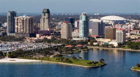 What Salary Do You Need To Live In St. Petersburg FL?