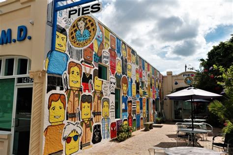 What Town In Florida Is Known For Murals?