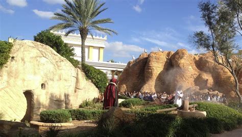 What Year Did The Holy Land Experience Close?