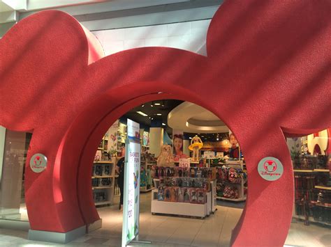 What’s The Difference Between Disney Store And Disney Outlet?