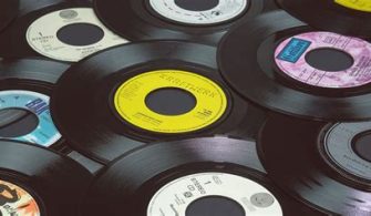 When Did Vinyl Stop Selling?