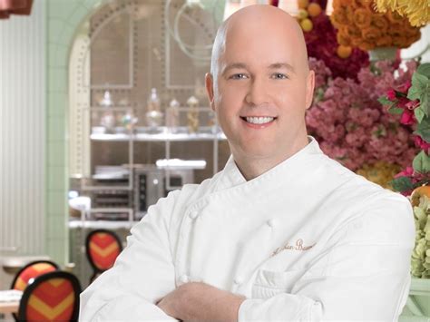 Who Is The Head Chef At Wynn Buffet?