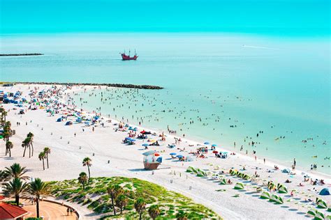 Why Is Clearwater Beach So Clear?