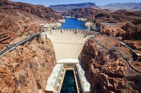 Why Is The Hoover Dam Famous?